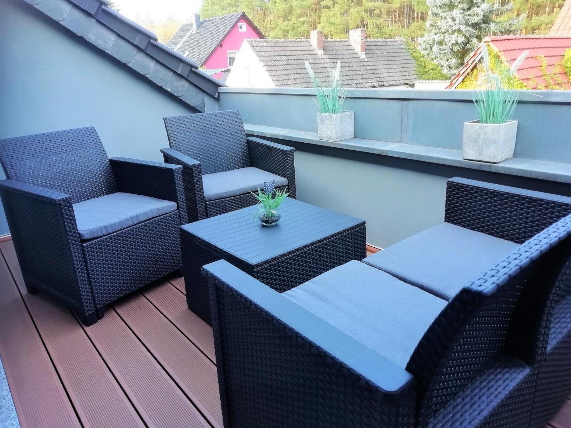 Ferienwohnung Am Waldesrand - Garten, Terrasse, Grill, Luftkuehler, Massagesessel, Kinderspielecke, Spielekonsole Котбус Екстер'єр фото