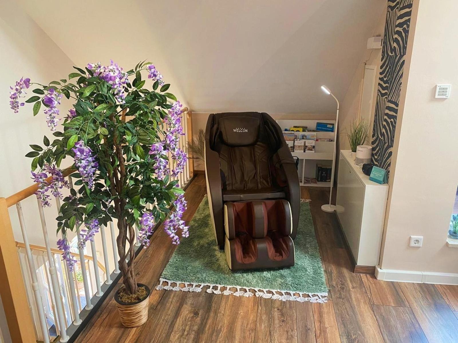 Ferienwohnung Am Waldesrand - Garten, Terrasse, Grill, Luftkuehler, Massagesessel, Kinderspielecke, Spielekonsole Котбус Екстер'єр фото